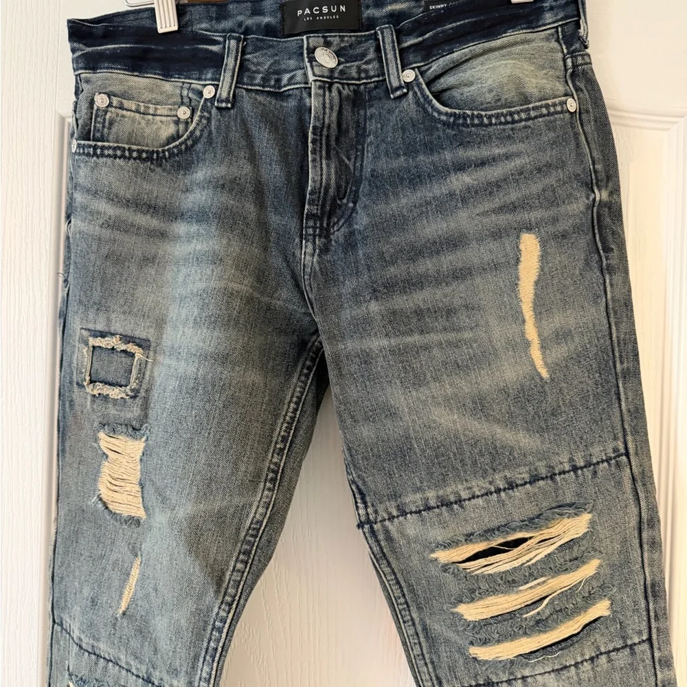 PacSun Stacked Skinny Vertical Stretch Distressed Blue Jeans size 29x30
